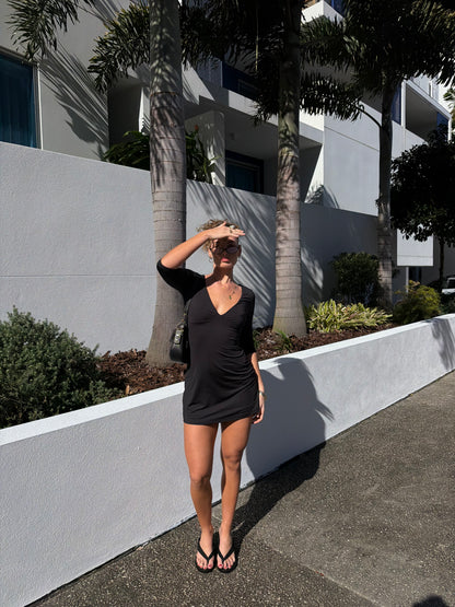 Isla 3/4 Sleeve Mini Dress - Black