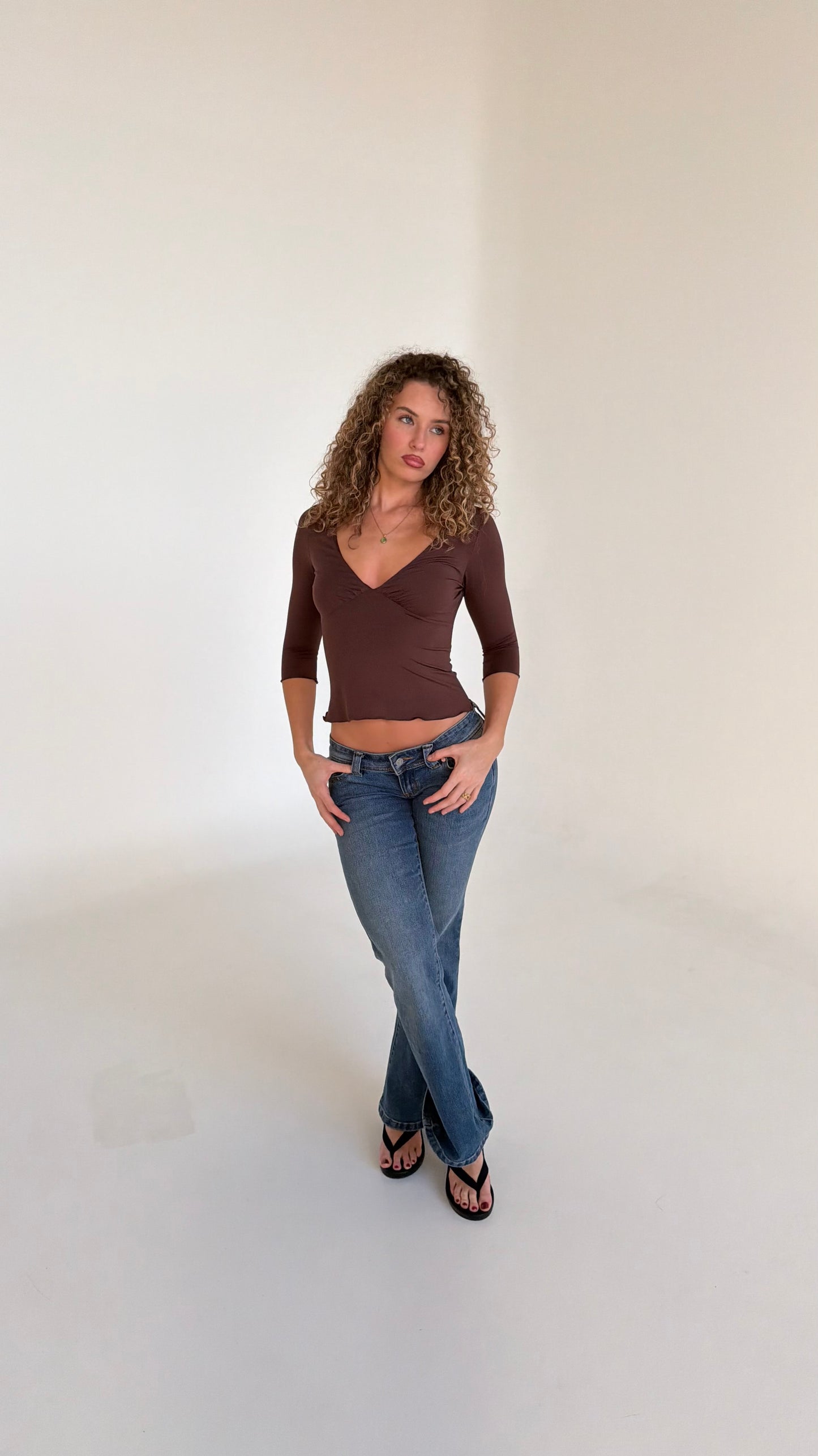 Blair 3/4 V-neck Crop - Chocolate
