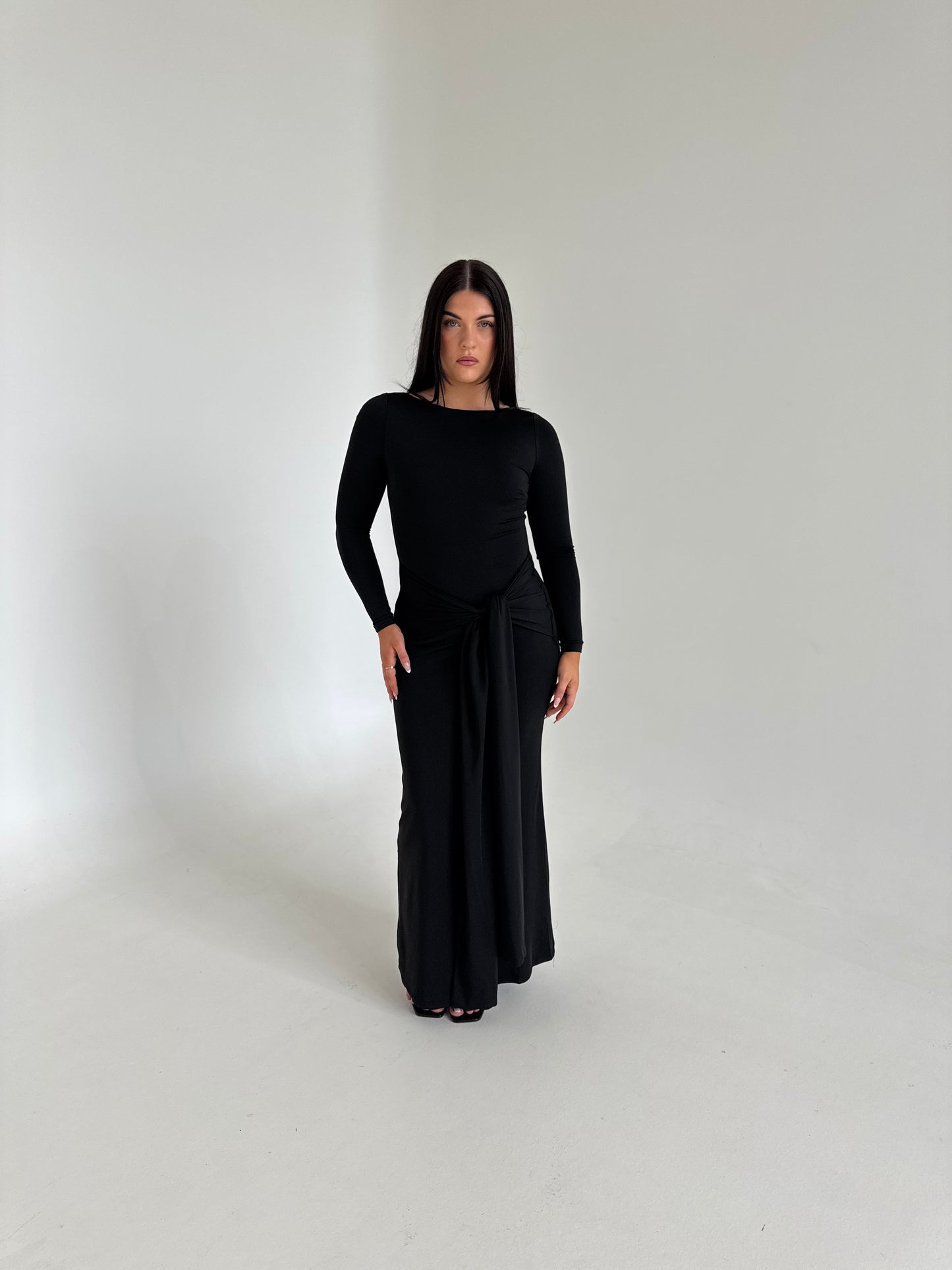 Amara Long Sleeve Maxi Dress - Black